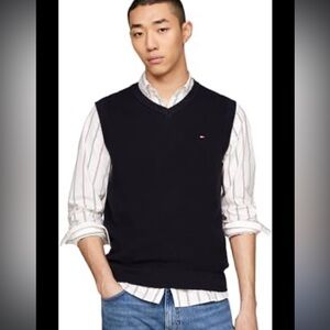 Tommy Hilfiger men’s cotton blue vest…